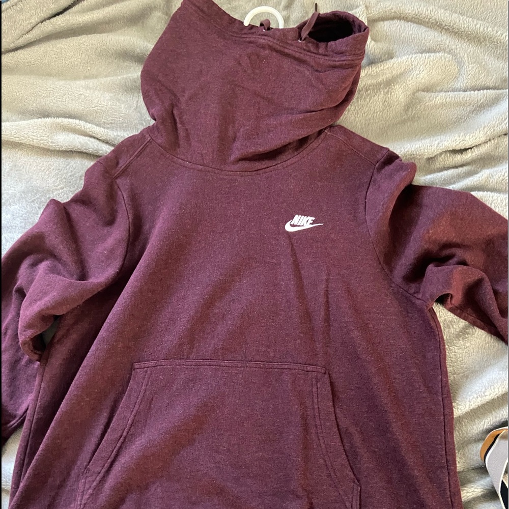 nike sweater